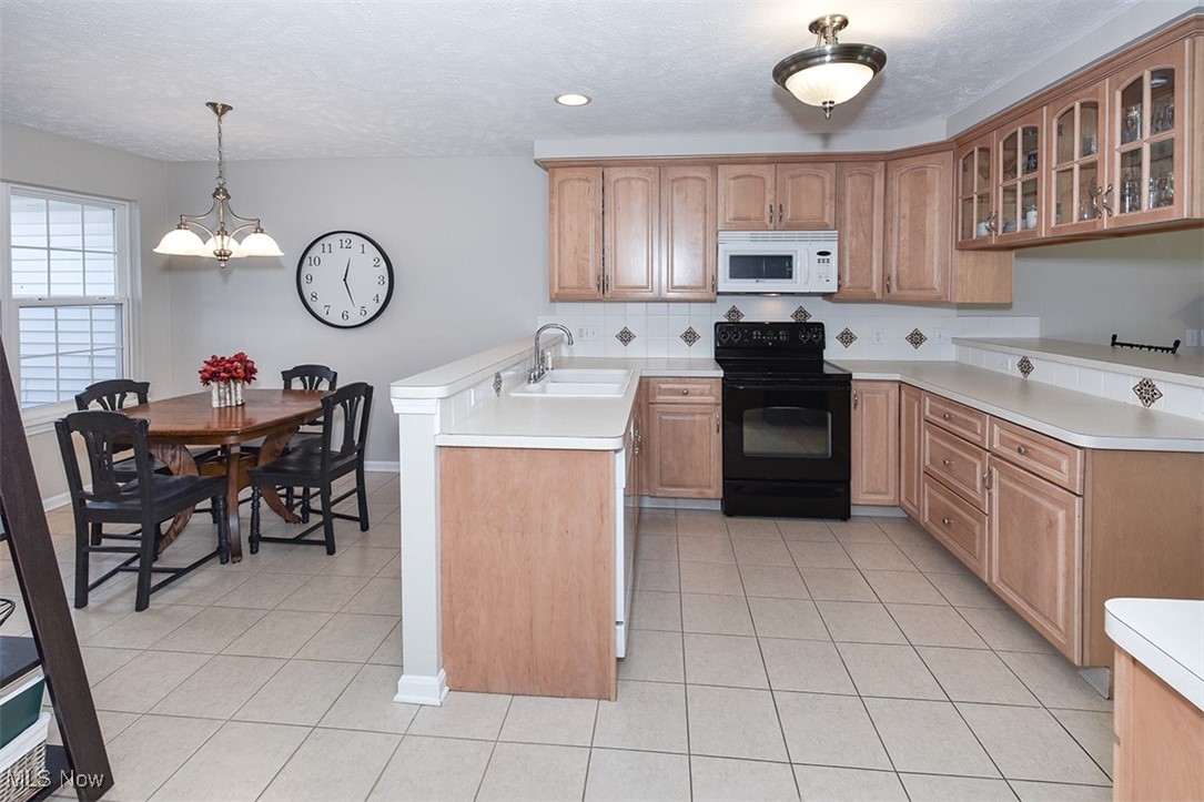 649 Linsberry Court Avon Lake OH 44012