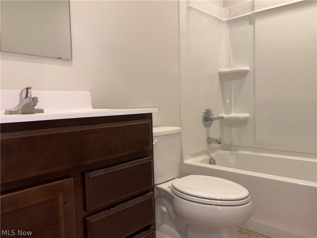 210 Raintree Lane Painesville OH 44077