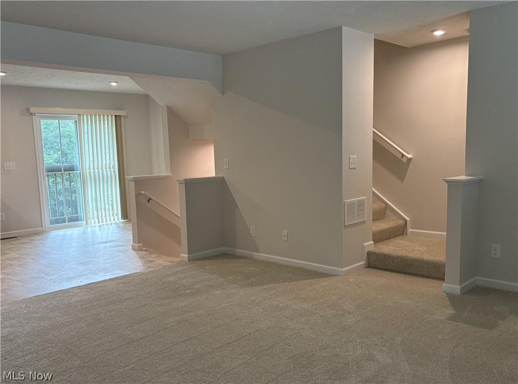 210 Raintree Lane Painesville OH 44077
