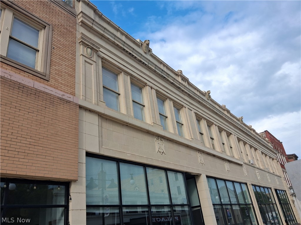 610 Broadway Lorain OH 44052