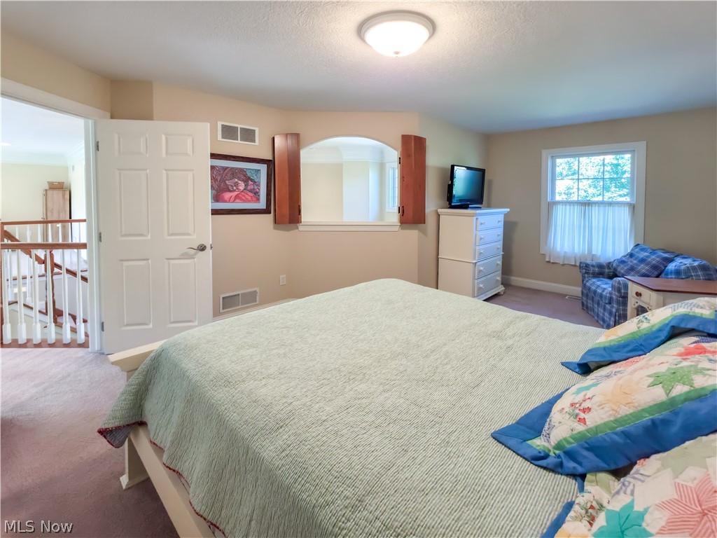 6450 Pebble Beach Drive NW Canton OH 44718