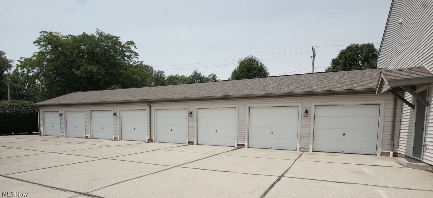 8526 Spencer Court North Ridgeville OH 44039