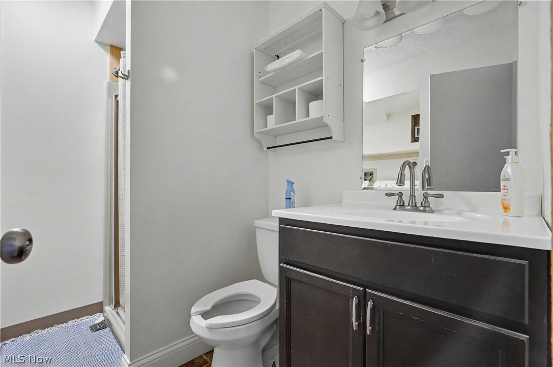 1605 Treetop Trail Akron OH 44313