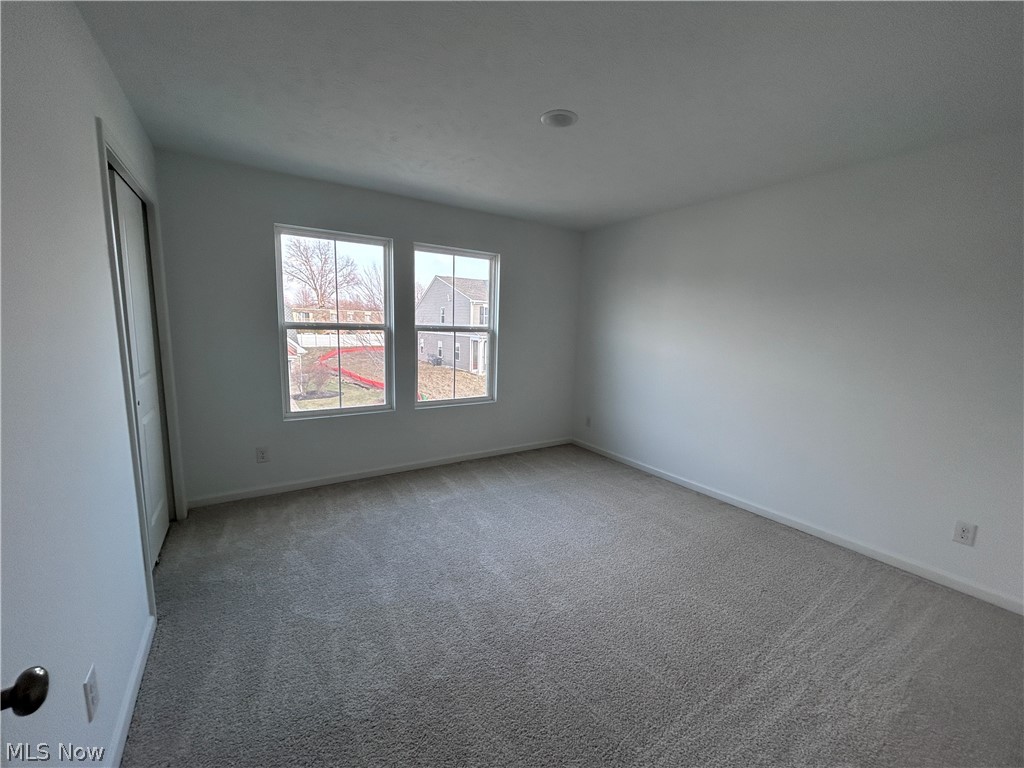5076 Shepherds Glen Willoughby OH 44094