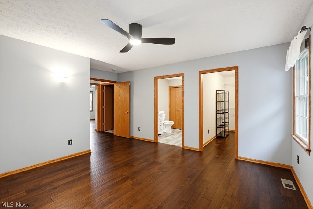 976 Rosemarie Circle Wadsworth OH 44281