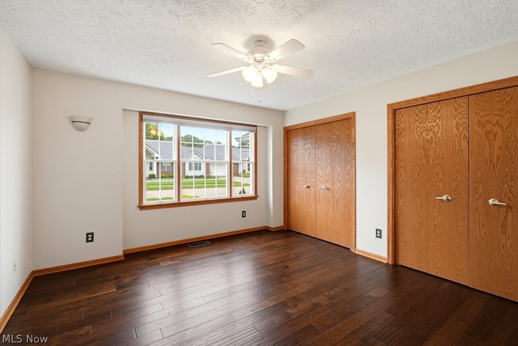 976 Rosemarie Circle Wadsworth OH 44281
