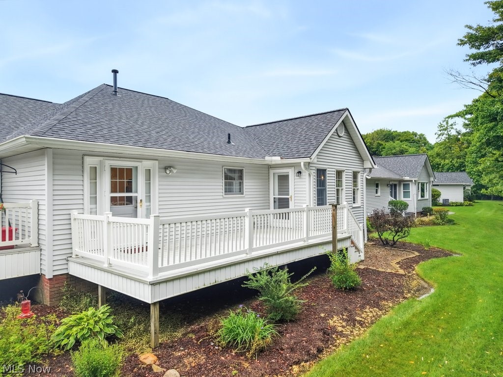 976 Rosemarie Circle Wadsworth OH 44281
