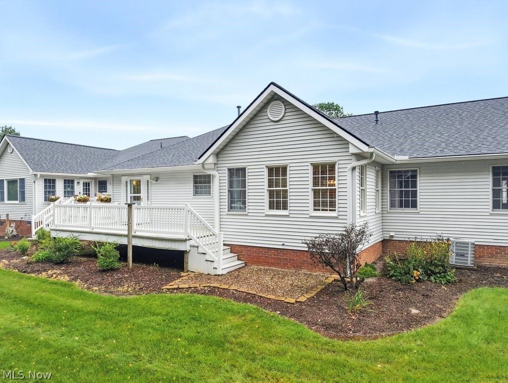 976 Rosemarie Circle Wadsworth OH 44281