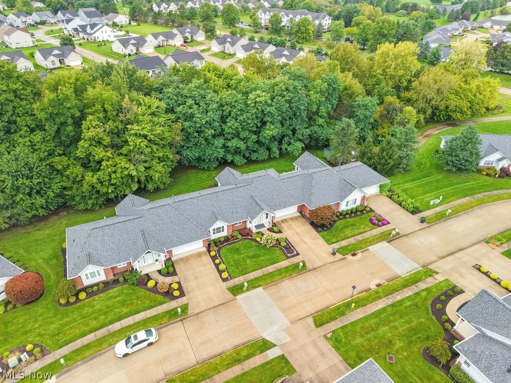 976 Rosemarie Circle Wadsworth OH 44281