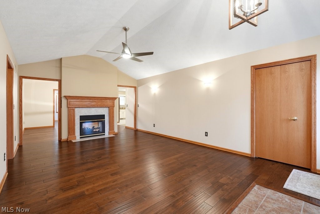976 Rosemarie Circle Wadsworth OH 44281