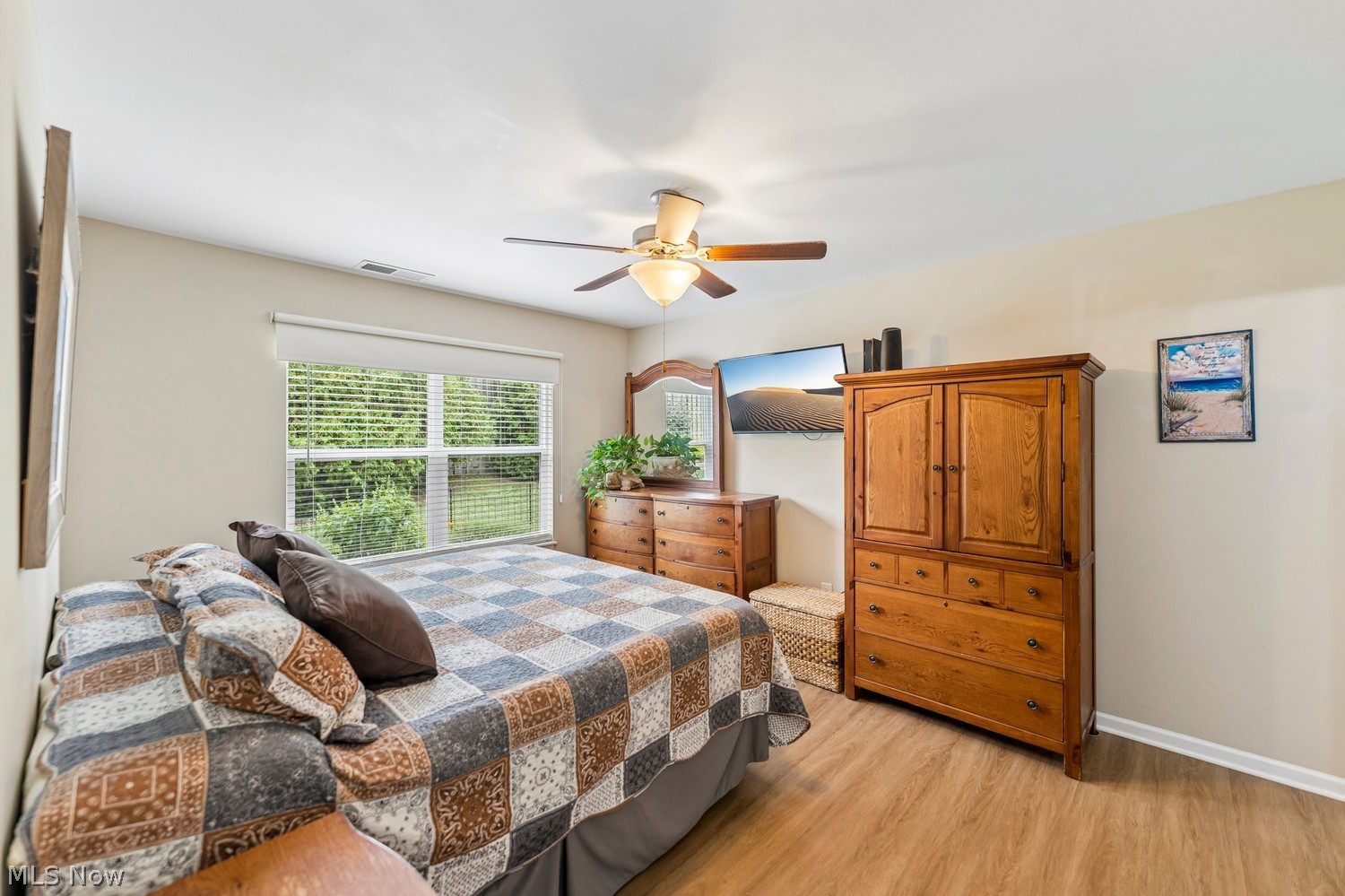 318 Lake Breeze Cove Eastlake OH 44095