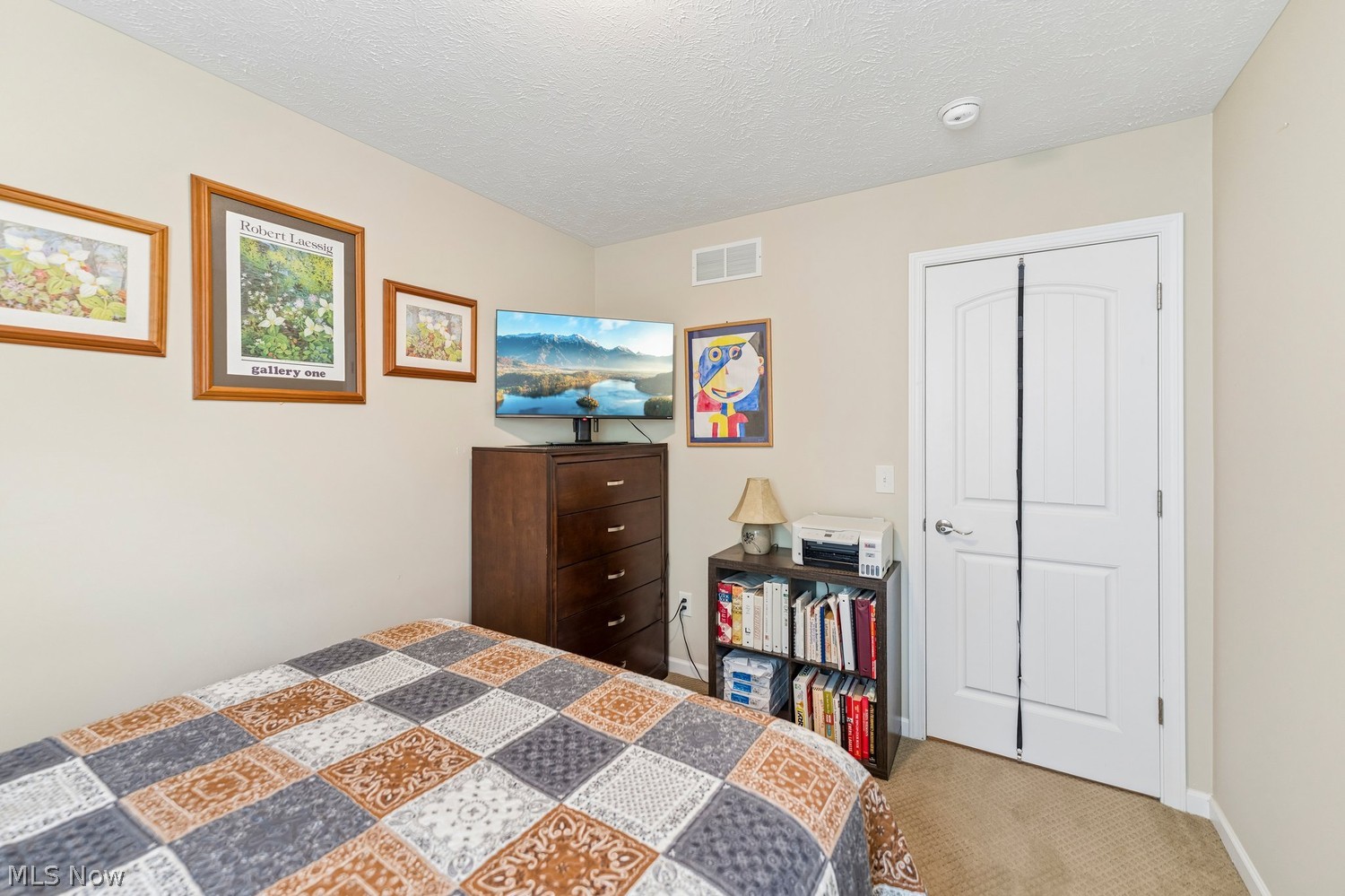 318 Lake Breeze Cove Eastlake OH 44095