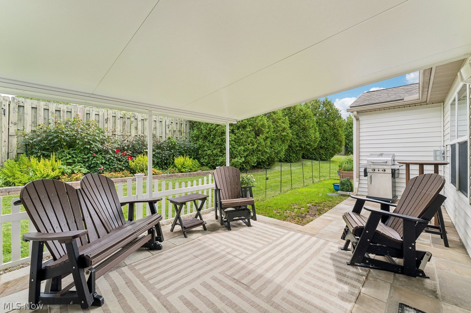 318 Lake Breeze Cove Eastlake OH 44095