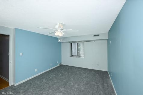 9611 Sunrise Boulevard North Royalton OH 44133