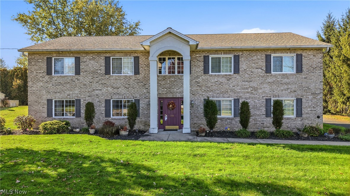 544 Caroline Avenue Hubbard OH 44425