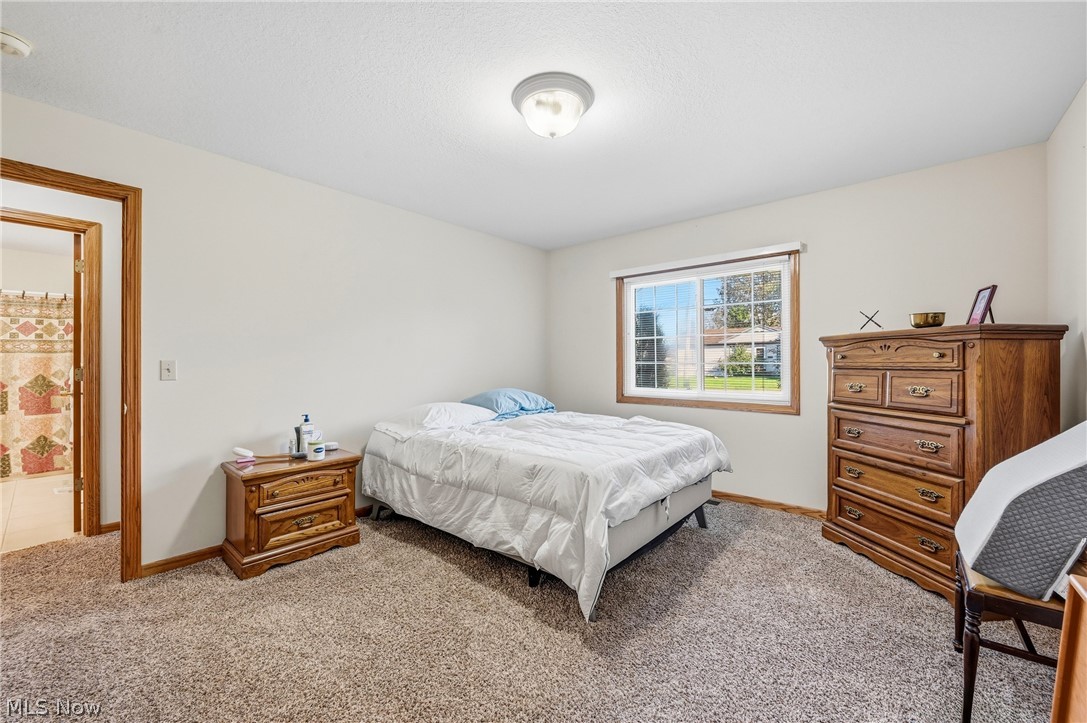 544 Caroline Avenue Hubbard OH 44425