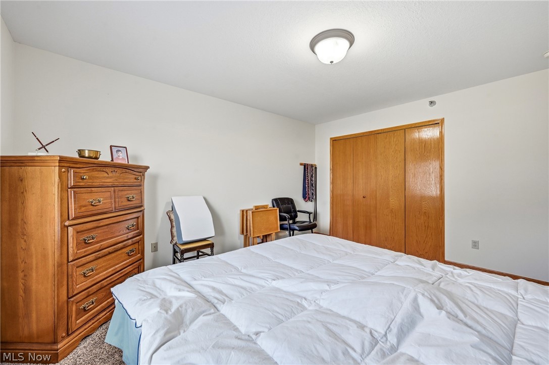 544 Caroline Avenue Hubbard OH 44425