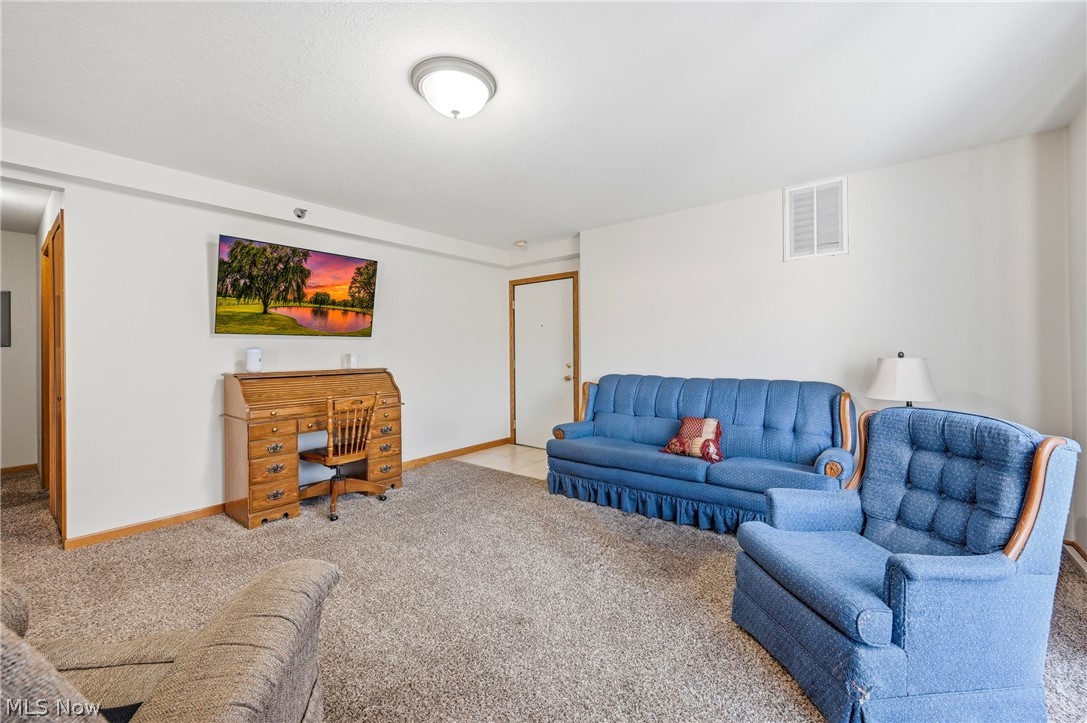 544 Caroline Avenue Hubbard OH 44425