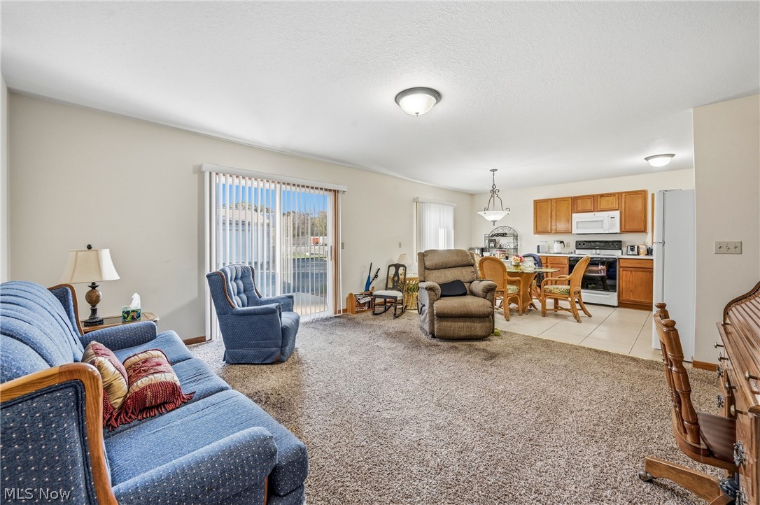 544 Caroline Avenue Hubbard OH 44425