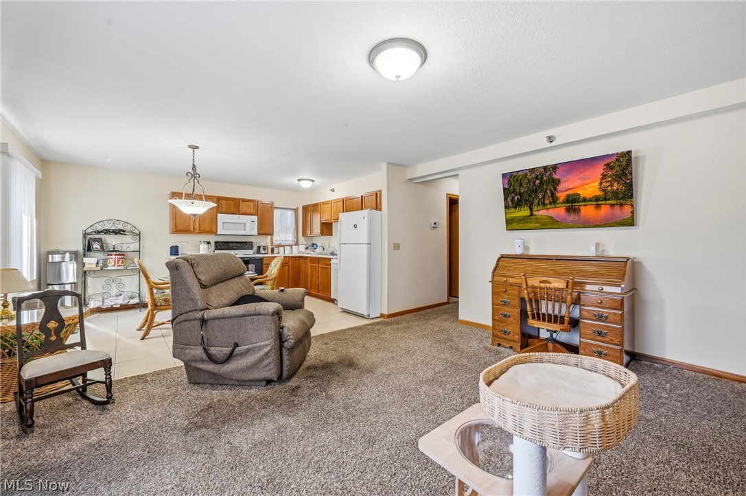544 Caroline Avenue Hubbard OH 44425