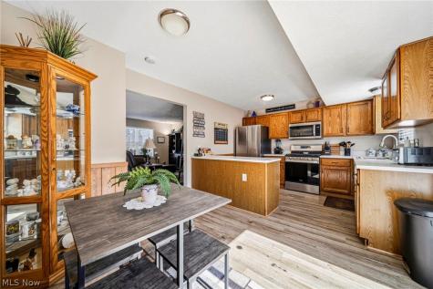 37620 Sturbridge Lane Willoughby OH 44094