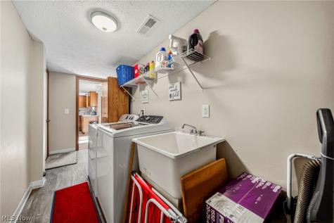 37620 Sturbridge Lane Willoughby OH 44094