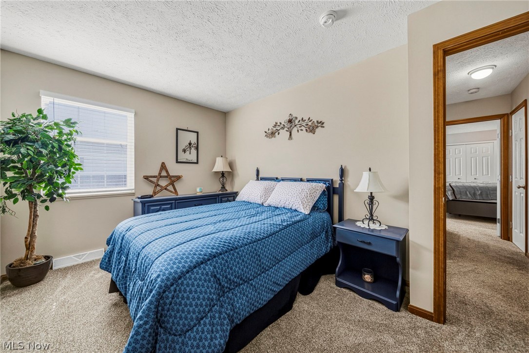 37620 Sturbridge Lane Willoughby OH 44094