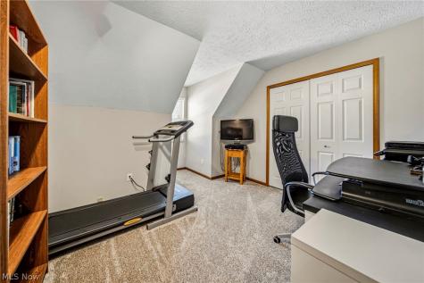 37620 Sturbridge Lane Willoughby OH 44094