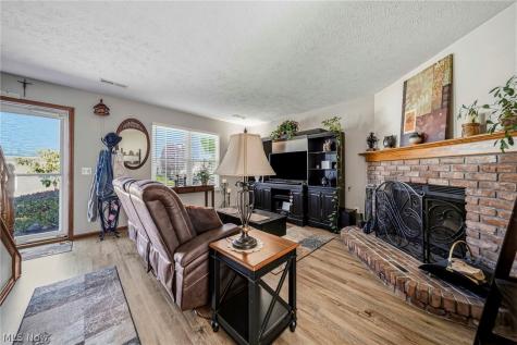 37620 Sturbridge Lane Willoughby OH 44094