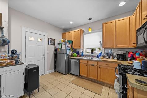 6402 Bridge Avenue Cleveland OH 44102