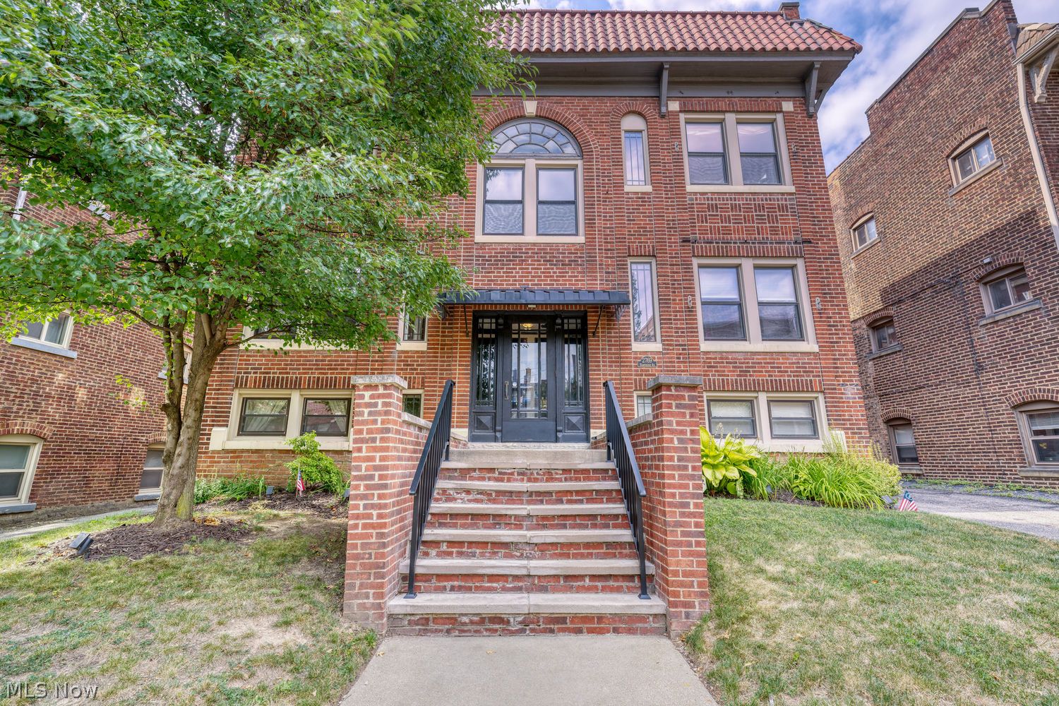 2769 Hampshire Road Cleveland Heights OH 44106