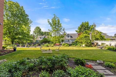 13800 Shaker Boulevard Cleveland OH 44120