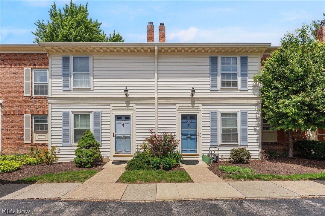 1005 Trevitt Circle N Euclid OH 44143
