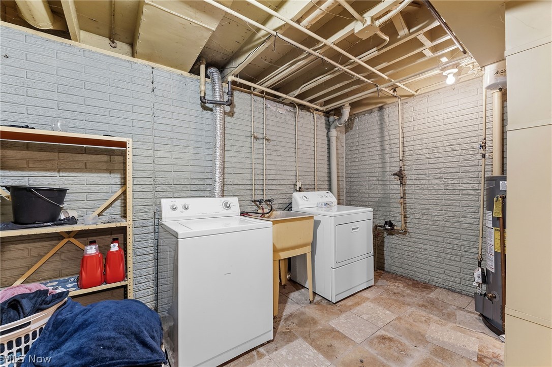 1005 Trevitt Circle N Euclid OH 44143