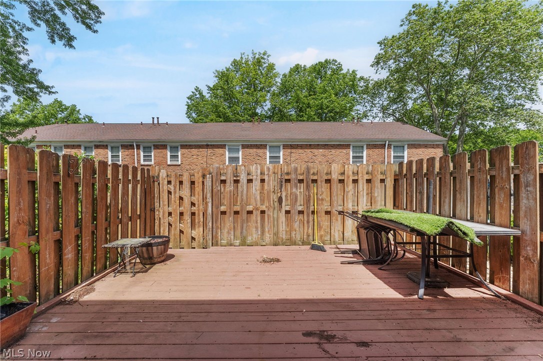 1005 Trevitt Circle N Euclid OH 44143