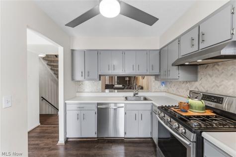 1005 Trevitt Circle N Euclid OH 44143