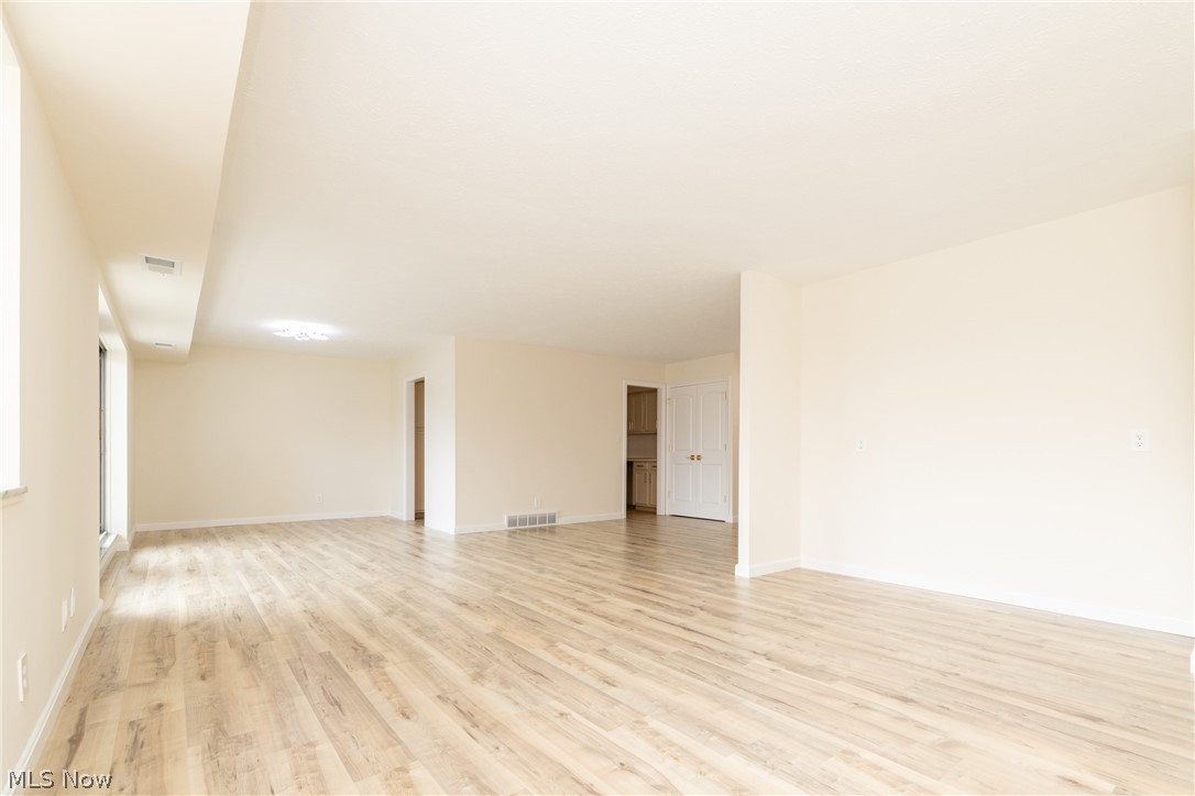 2202 Acacia Park Drive Lyndhurst OH 44124