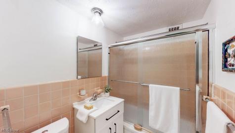 13800 Fairhill Road Shaker Heights OH 44120
