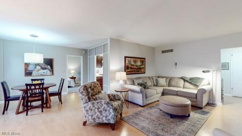 13800 Fairhill Road Shaker Heights OH 44120