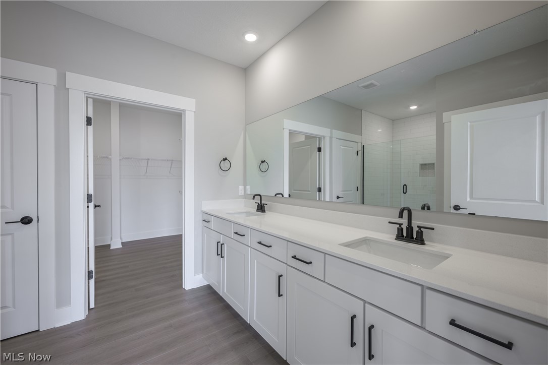 777 Rock Harbor Avon Lake OH 44012