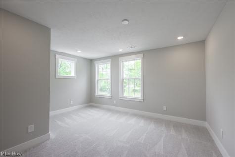 777 Rock Harbor Avon Lake OH 44012