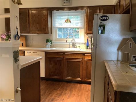 1250 S Sawburg Avenue Alliance OH 44601