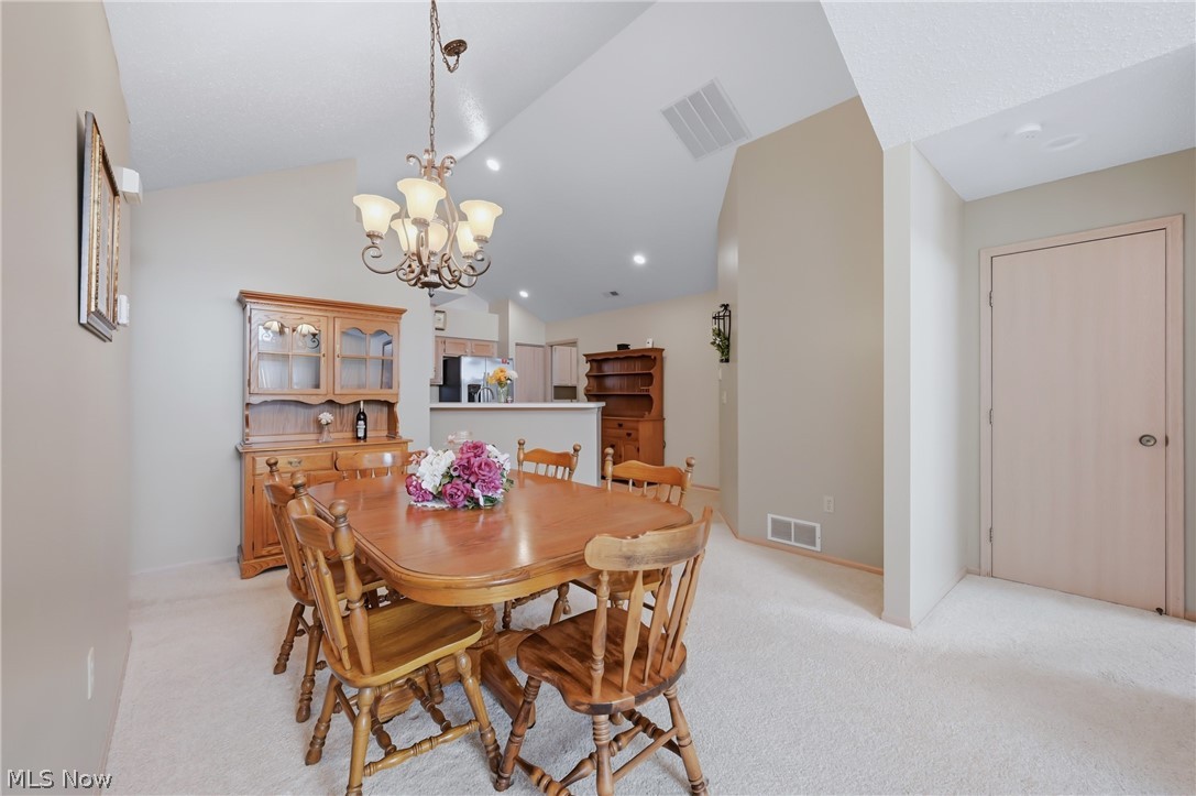 31 Parkside Circle Canfield OH 44406