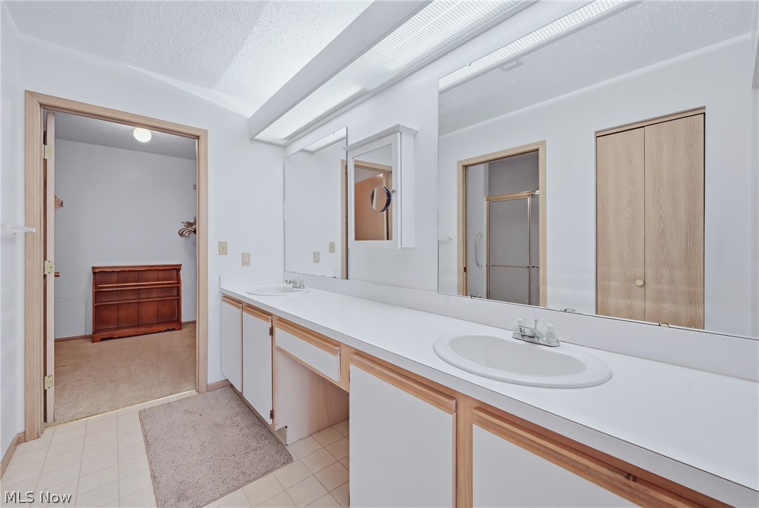 31 Parkside Circle Canfield OH 44406