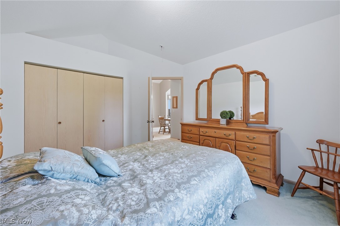 31 Parkside Circle Canfield OH 44406