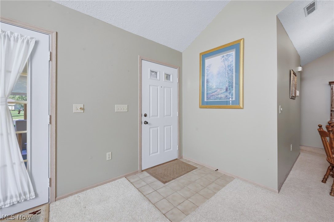 31 Parkside Circle Canfield OH 44406
