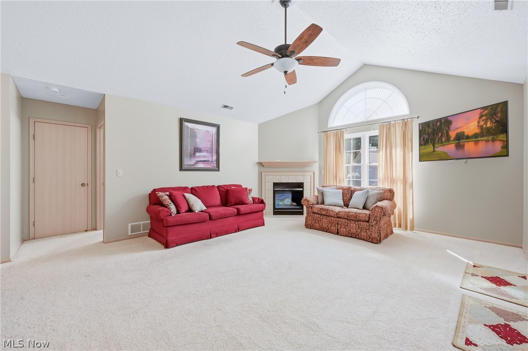 31 Parkside Circle Canfield OH 44406