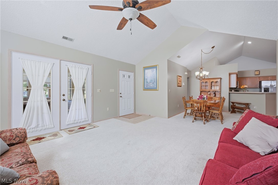 31 Parkside Circle Canfield OH 44406