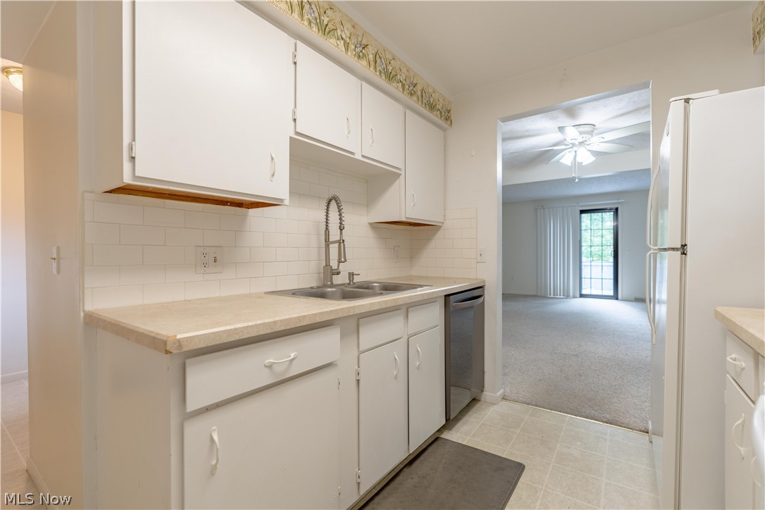1856 Beechwood Avenue NE North Canton OH 44720