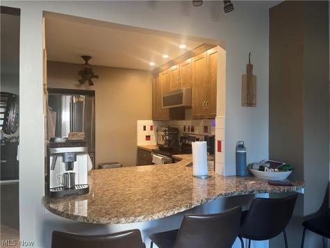 5553 Windrush Court Parma OH 44134
